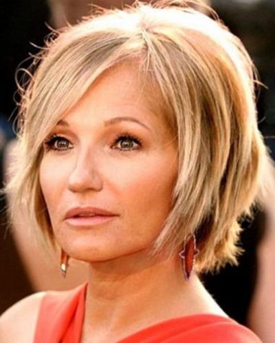 medium hairstyles for fine hair over 40